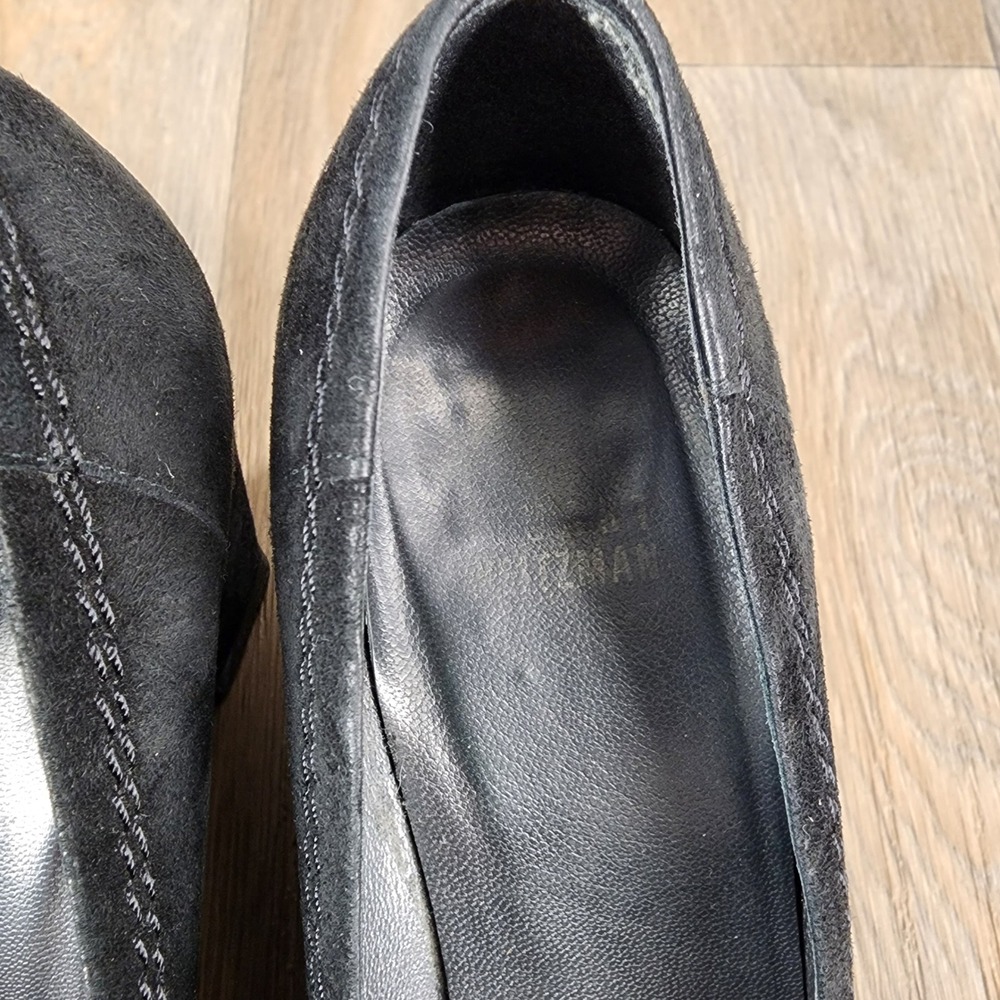 Stuart Weitzman‎ 7.5 Black Suede Tassel Wedge Loafers Classic Comfortable - Picture 8 of 13